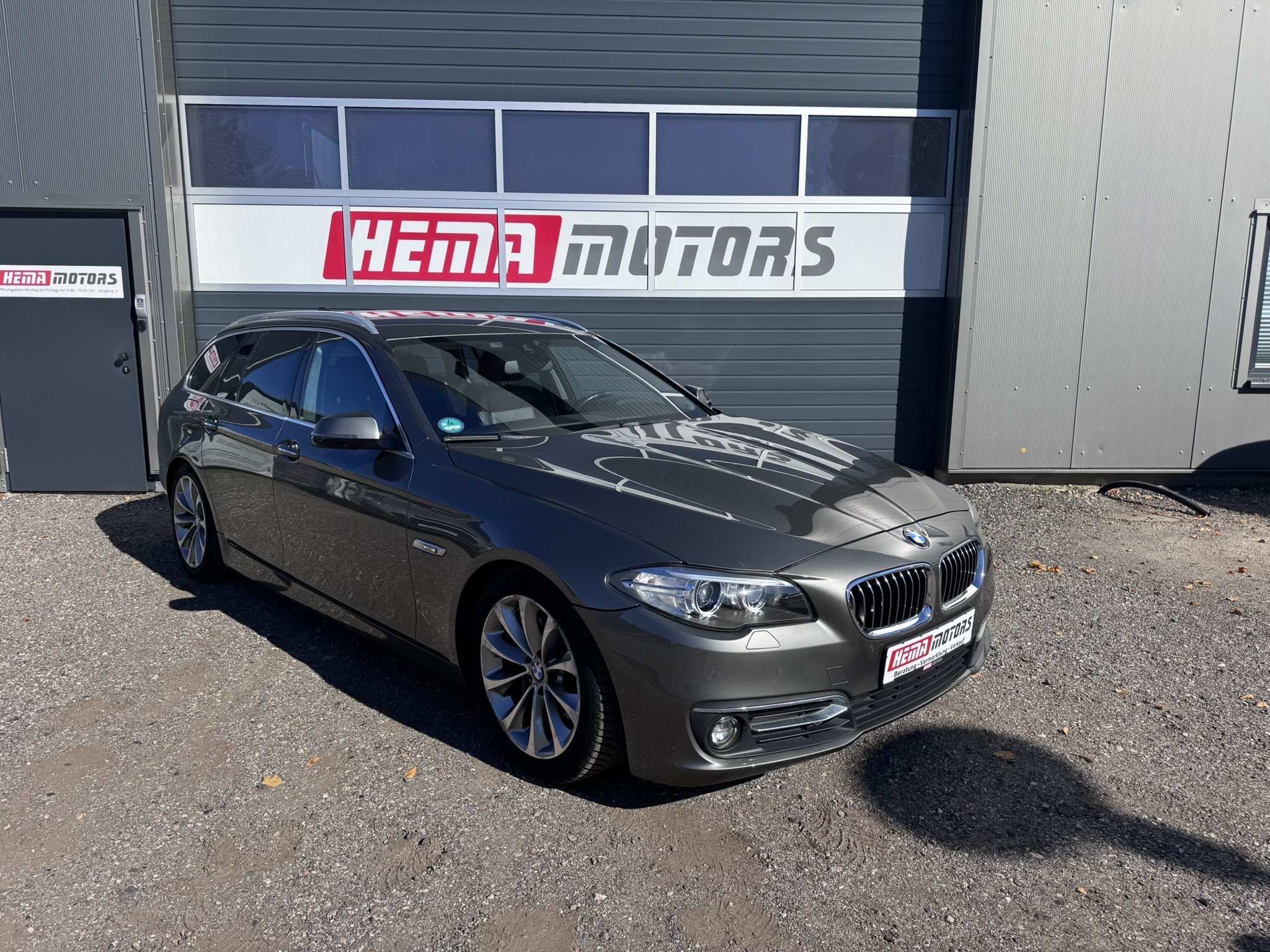BMW 5er - 530 d DPF Touring X Drive